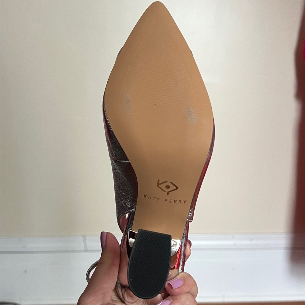 Katy Perry The Laterr  Pointed Toe Metallic Silver Slingback Heels Size 7.5 - Picture 10 of 13